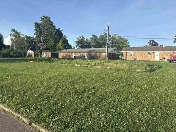 1828 WESTWOOD DR, Mount Vernon, IN 47620