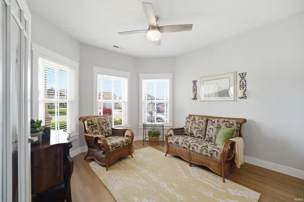 290 W Big Pine DR, West Lafayette, IN 47906