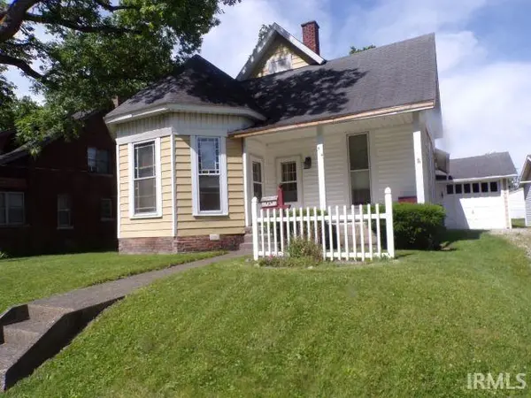 504 S Walnut ST, Hartford City, IN 47348