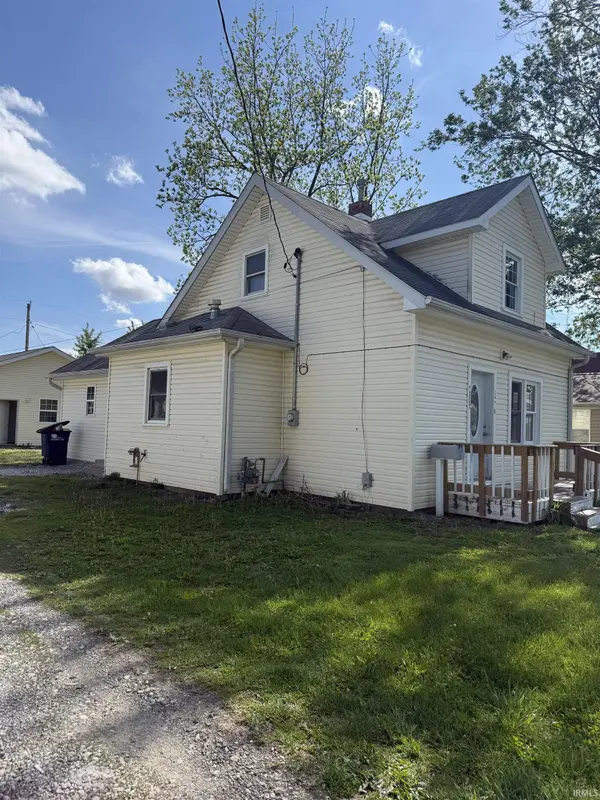 1101 W McClurg ST, Frankfort, IN 46041