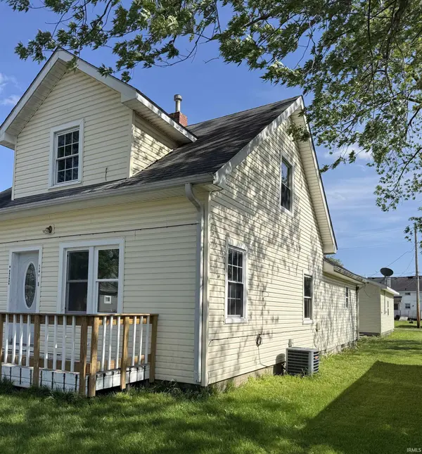 1101 W McClurg ST, Frankfort, IN 46041