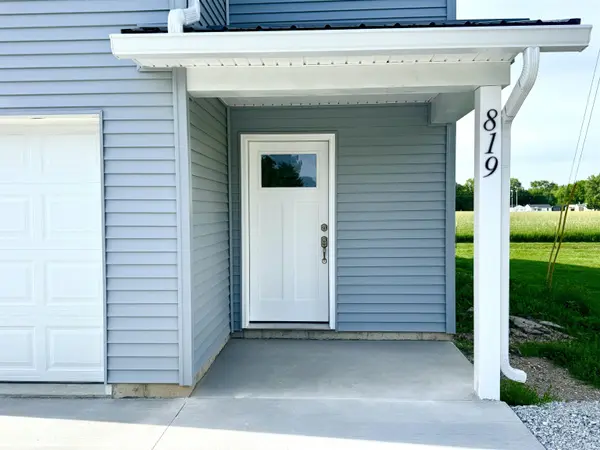 819 N Grant ST, Gas City, IN 46933