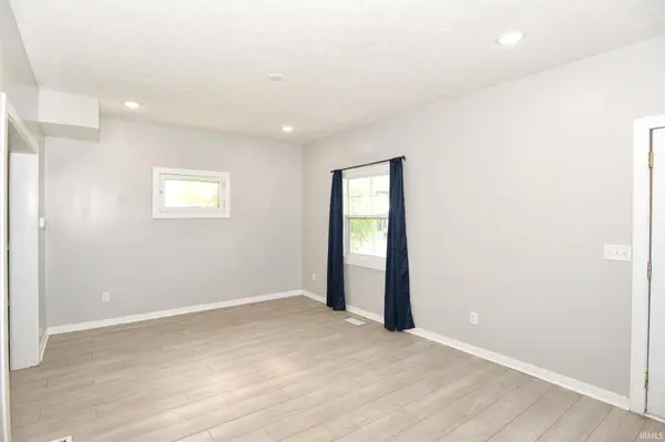 4110 E 10th ST, Indianapolis, IN 46201