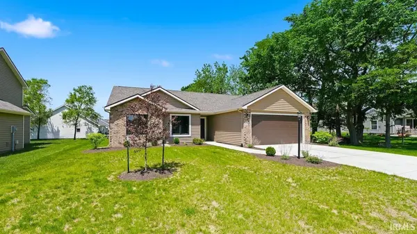 15585 Brimwillow RUN, Huntertown, IN 46748