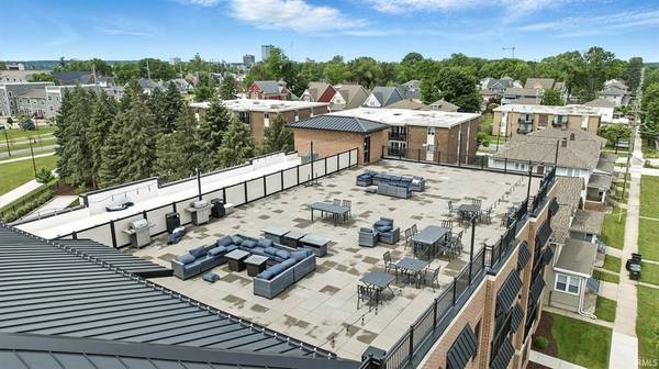 1010 Corby BLVD #306, South Bend, IN 46617