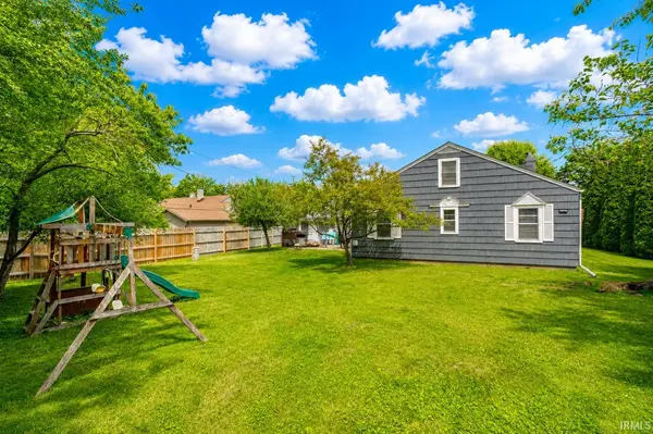 1507 Westmoor Pkwy, Goshen, IN 46526-2065