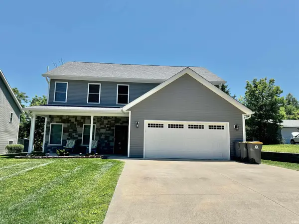 668 N Meadowlark LN, Bloomington, IN 47408