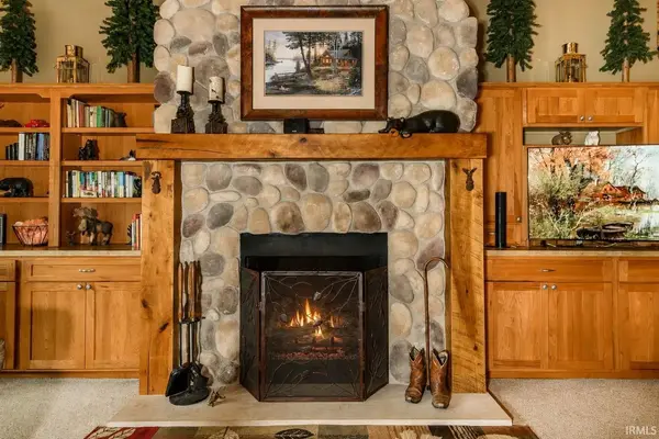 8825 W Evans RD, Bloomington, IN 47403-9132