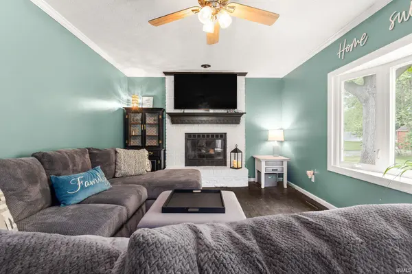 57110 Pine View DR, South Bend, IN 46619
