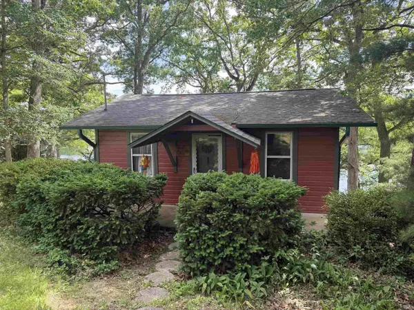 15251 12th RD, Plymouth, IN 46563