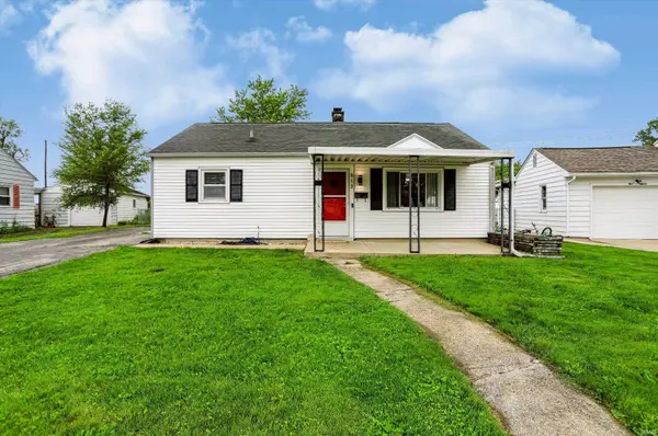 913 N Oxford DR, Marion, IN 46952-2518