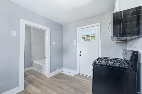 1721 W 4th ST, Fort Wayne, IN 46808