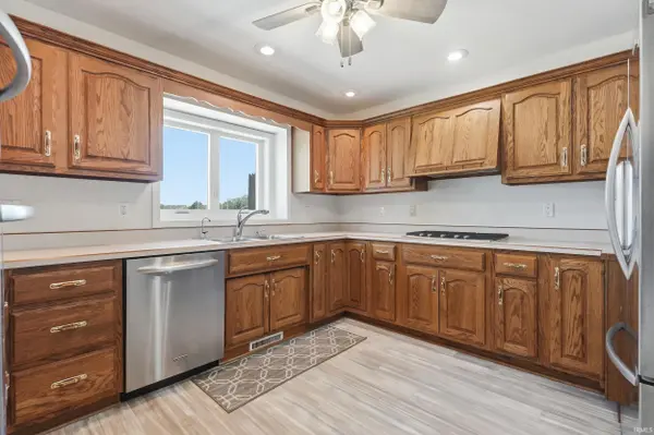 3930 E Bellefontaine RD, Hamilton, IN 46742