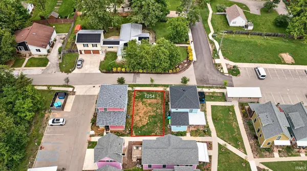 1254 E Short ST, Bloomington, IN 47401