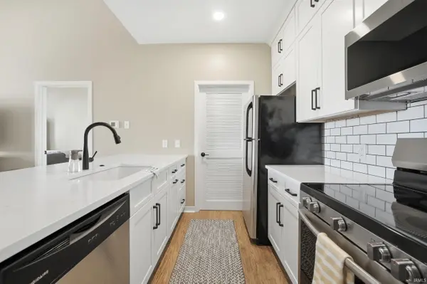 113 W Wayne ST #310, Fort Wayne, IN 46802