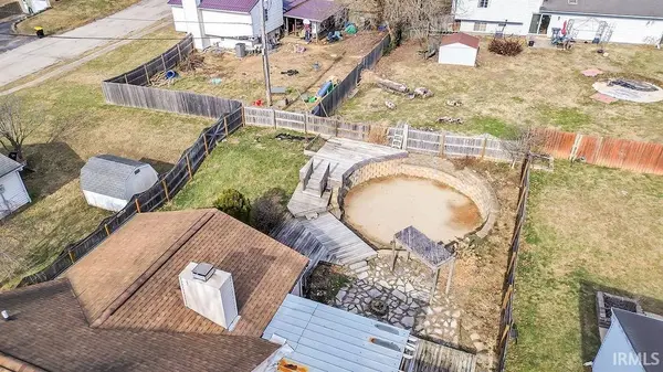 546 W Lois LN, Bloomington, IN 47403