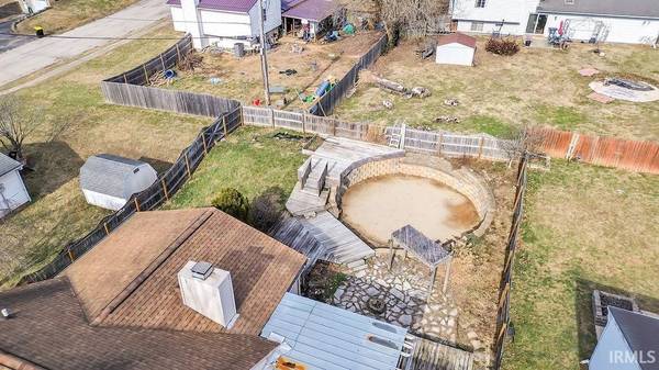 546 W Lois LN, Bloomington, IN 47403
