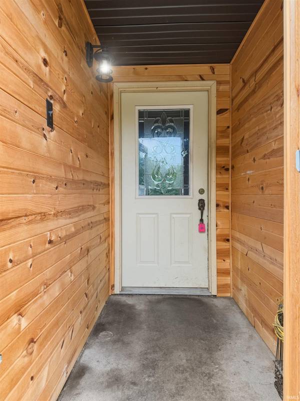 1251 W Jefferson ST, Frankfort, IN 46041