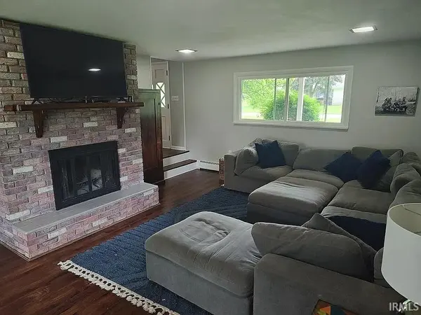 917 Summit AVE, Bluffton, IN 46714-2833