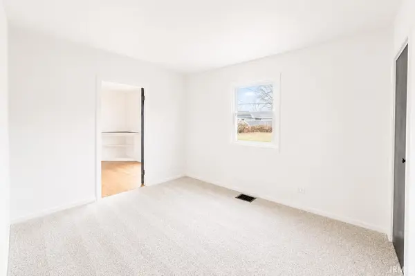 2514 Walker AVE, Kokomo, IN 46901