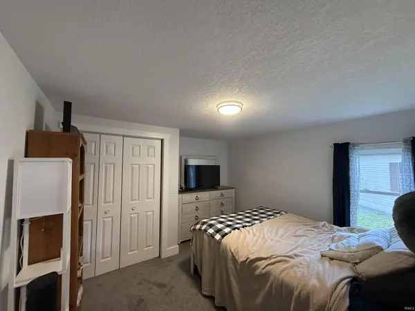1109 E 32nd ST, Marion, IN 46953