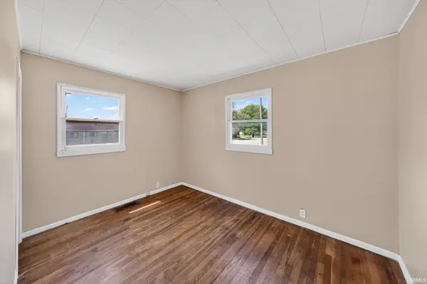3617 W Washington ST, South Bend, IN 46619