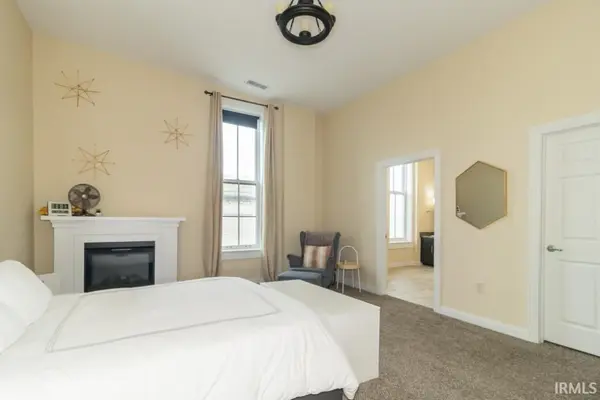 1406 Broad St #101 *** #101, New Castle, IN 47362-4253