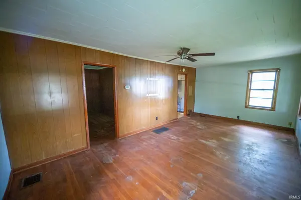 2300 S State Road 241 ***, Wheatland, IN 47597