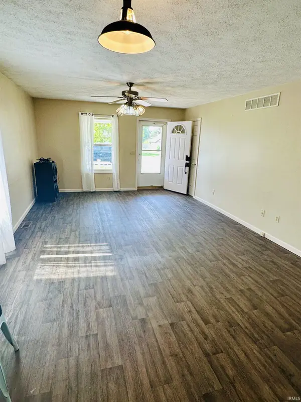 909 E 10th ST, Fowler, IN 47971