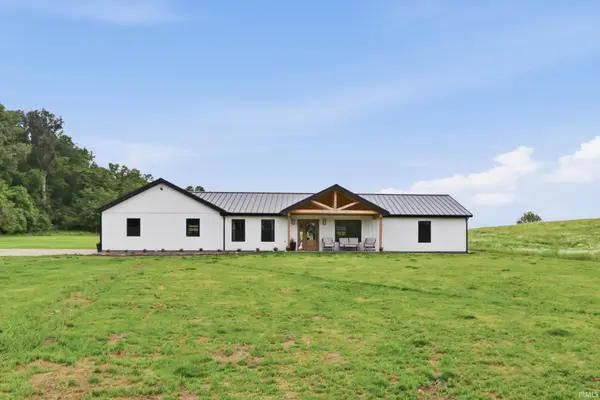 5466 W Schneider RD, Newburgh, IN 47630