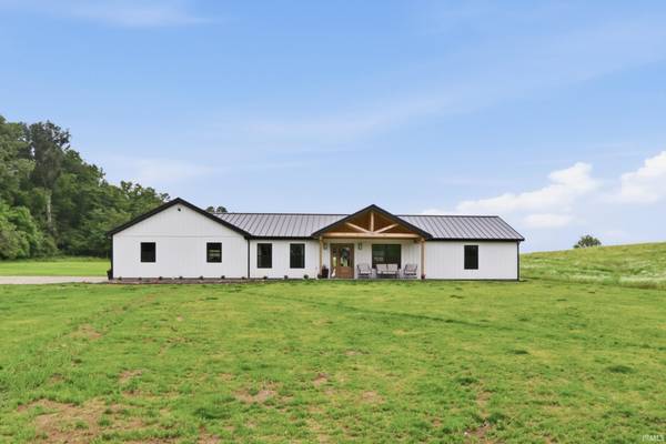 5466 W Schneider RD, Newburgh, IN 47630