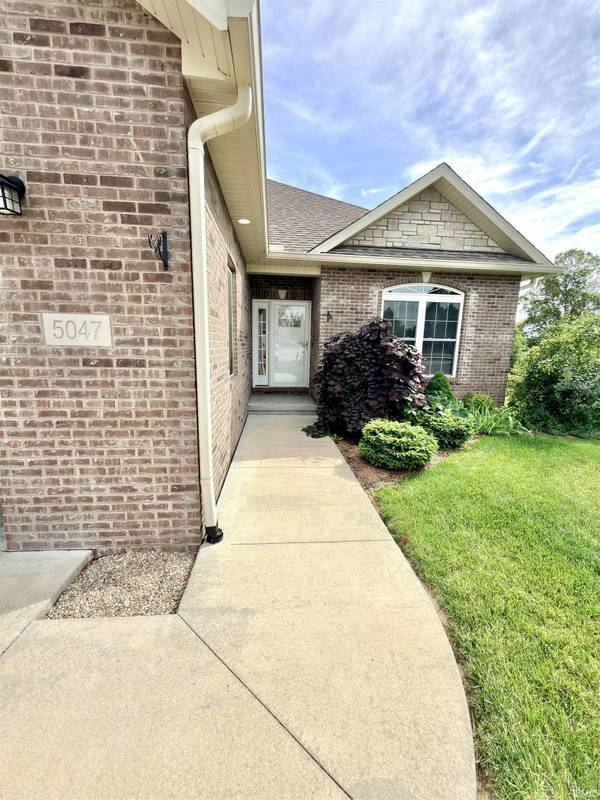 5047 W Harvest LN, Bloomington, IN 47404