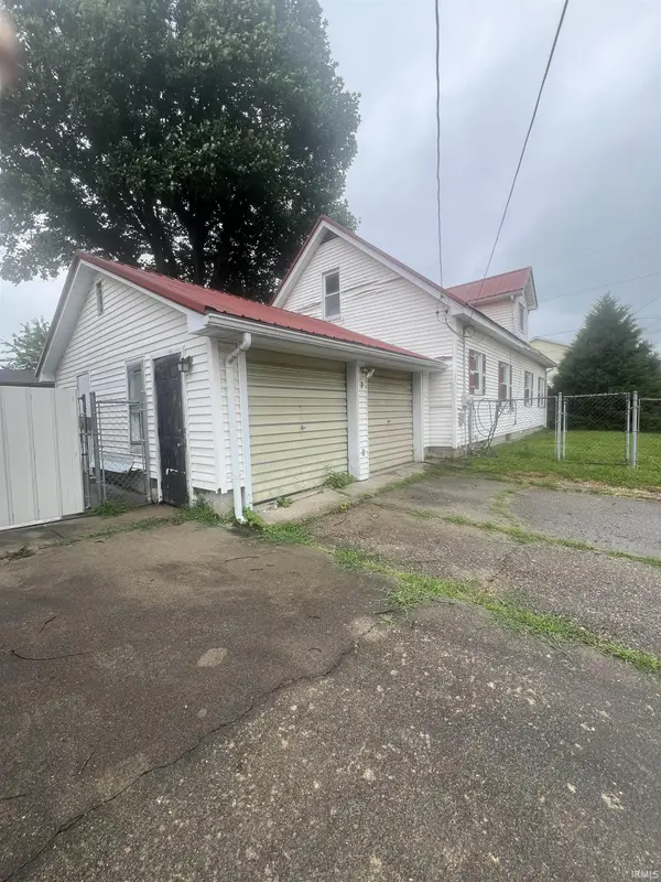 602 Maple ST, Lawrenceville, IL 62439