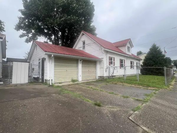 602 Maple ST, Lawrenceville, IL 62439