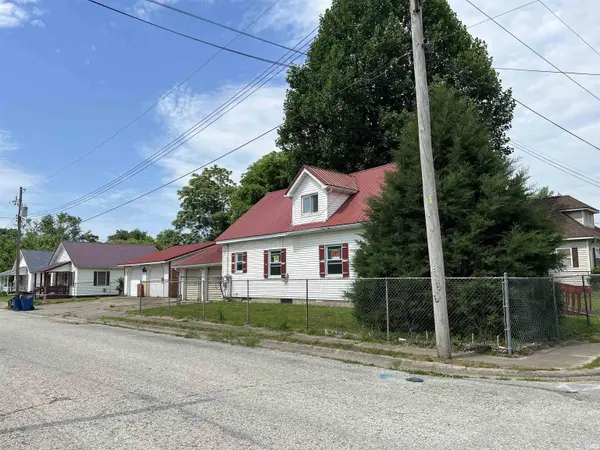 602 Maple ST, Lawrenceville, IL 62439