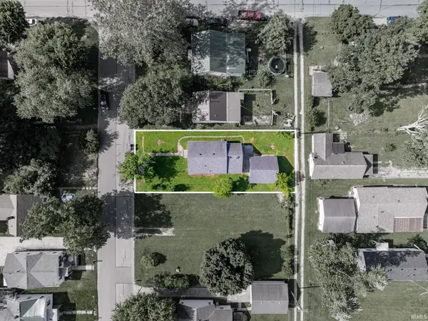 2104 S Biltmore Ave ***, Muncie, IN 47302