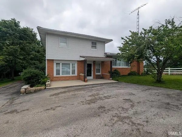12689 E Burnett LN, Springville, IN 47462-6226