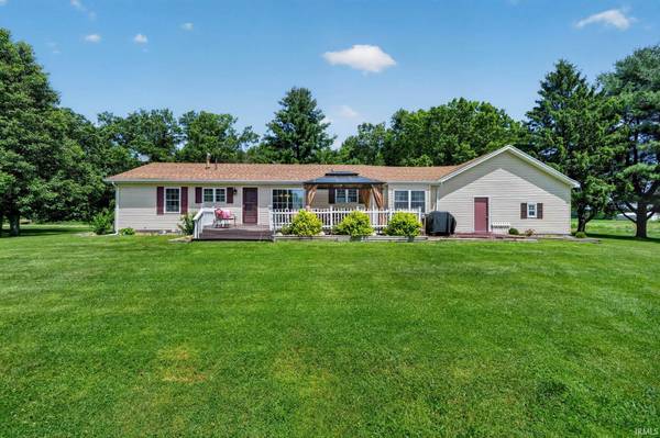 21660 Osborne RD, Lakeville, IN 46536-9350