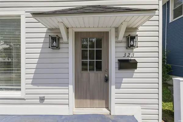 323 N Main ST, Tipton, IN 46072-1314