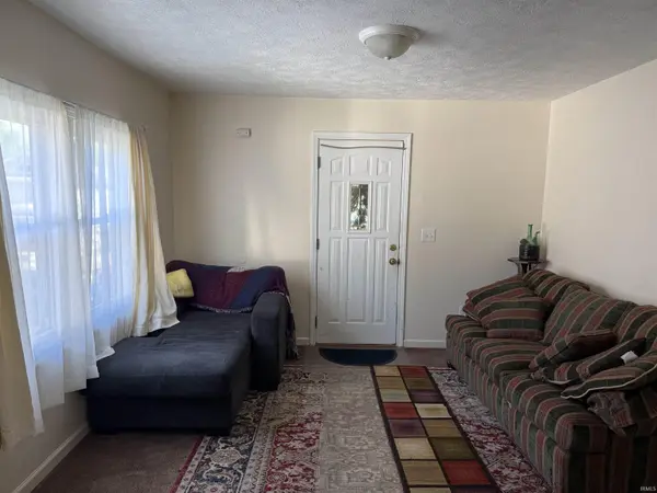 222 E Fairview AVE, South Bend, IN 46614