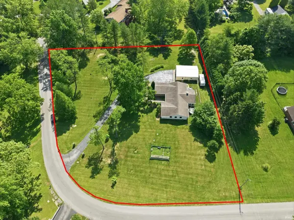 4045 S Gran Haven DR, Bloomington, IN 47401