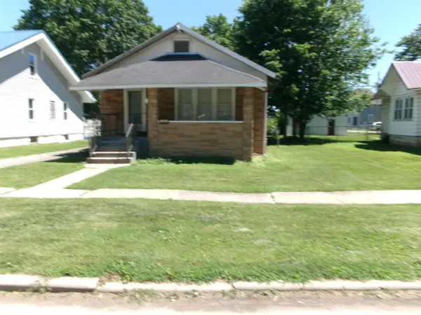 235 W Boulevard ***, Peru, IN 46970