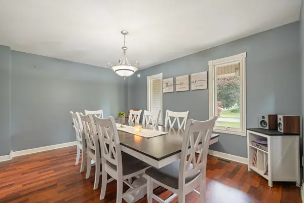 5185 Sawgrass LN, Leesburg, IN 46538