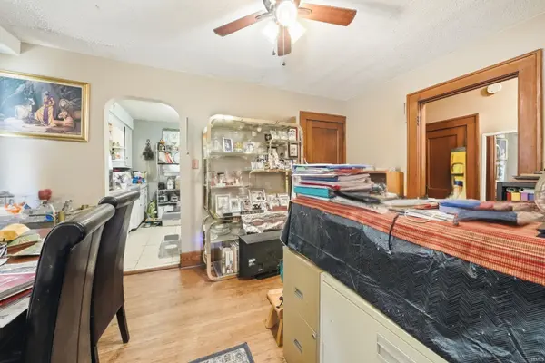 2822 Central DR, Fort Wayne, IN 46806-3821