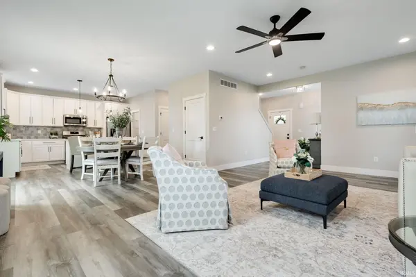 52520 East TRL, South Bend, IN 46628