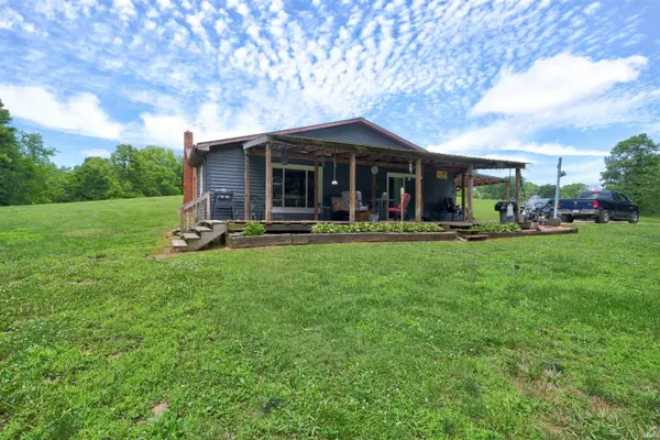 13407 Deer Creek RD, Tell City, IN 47586