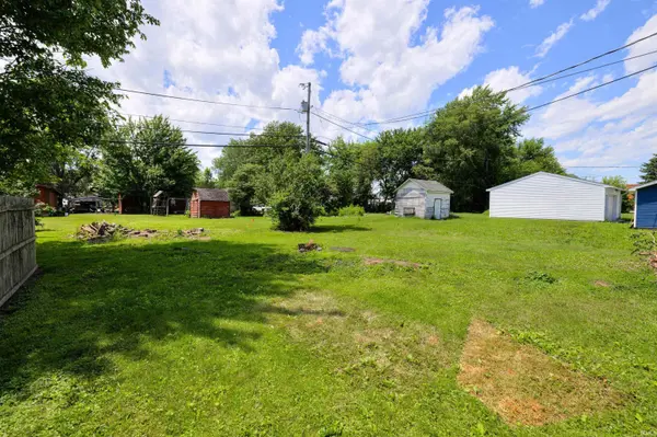 212 S Main ST, Otterbein, IN 47970