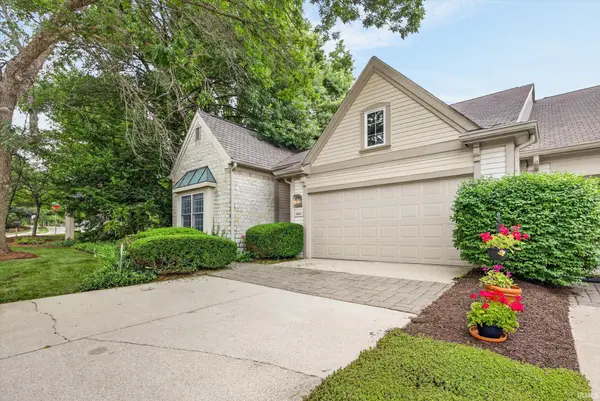 2803 S St Remy CIR, Bloomington, IN 47401