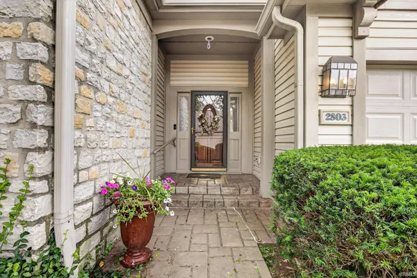 2803 S St Remy CIR, Bloomington, IN 47401
