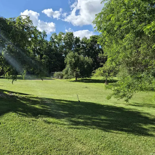 4236 S Darrell DR, Bloomington, IN 47403